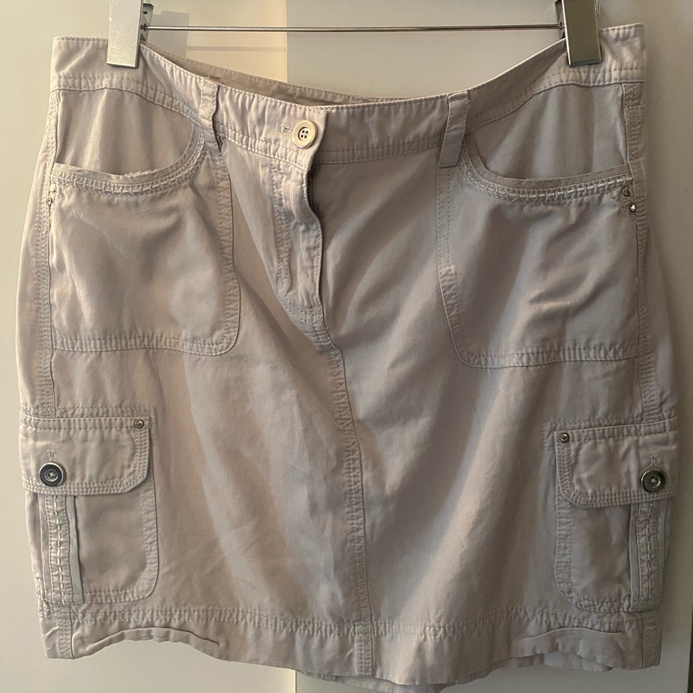 White House black market mini skirt
